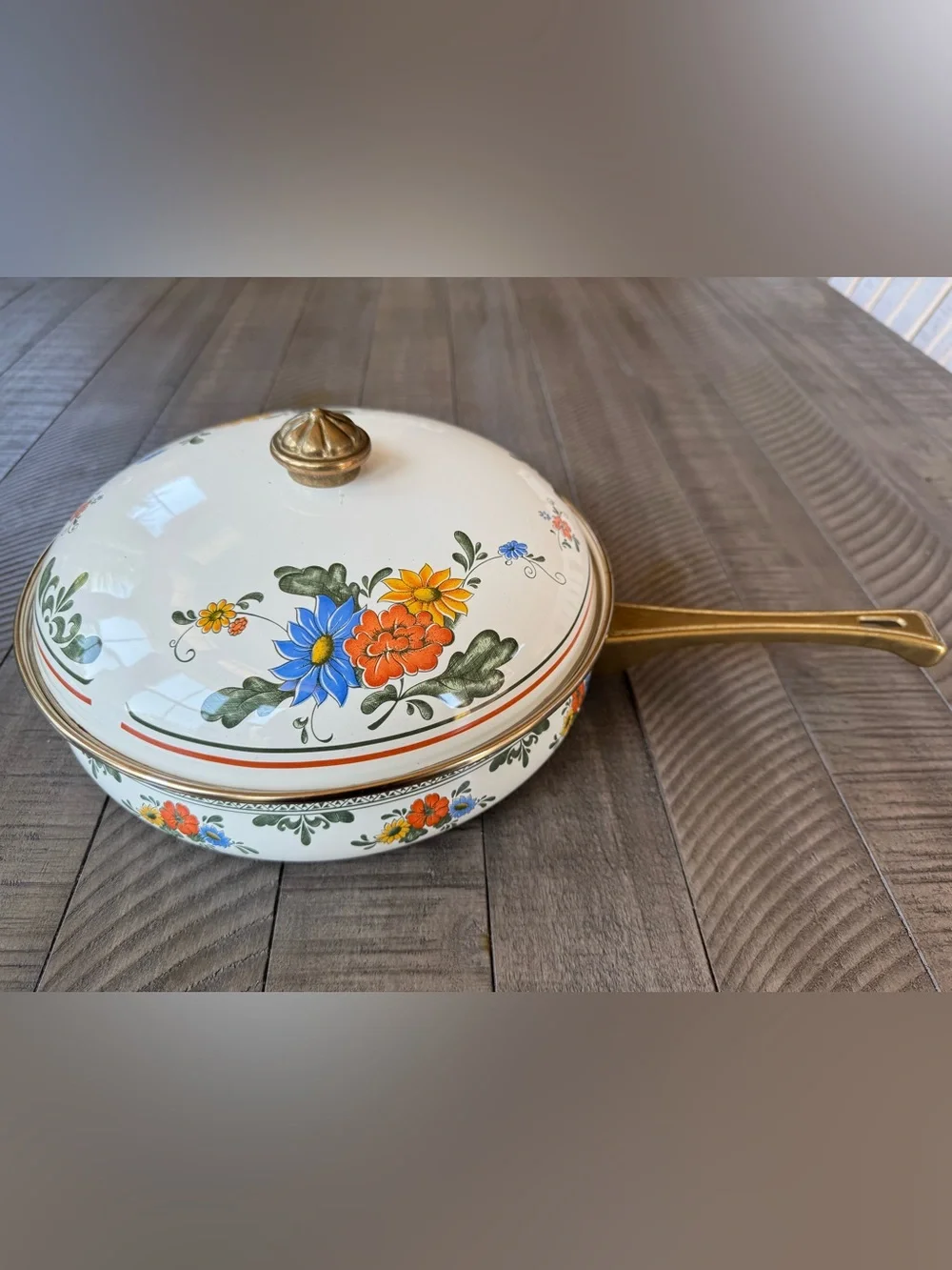 Vintage Villeroy & Boch Floral Farmhouse Enamel Covered Skillet W/Brass Handle